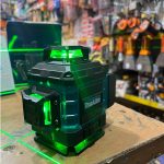 تراز لیزری ١۶ خط ماکیتا  همراه با کیف بی ام سی و لوازم